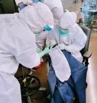 24. ENFERMERAS COSTURERAS EN TIEMPOS DE PANDEMIA